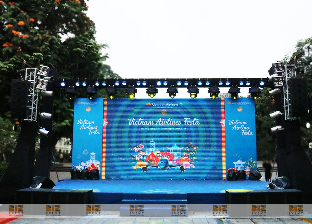 Set up thiết bị âm thanh ánh sáng  tổ chức lễ hội Vietnam Airline Festa 2019